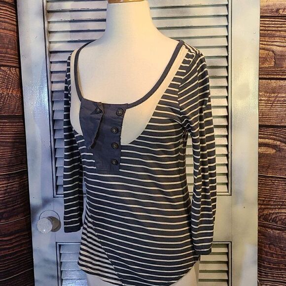 Anthro Pilcro Letterpress Sm Striped Top - Picture 11 of 12